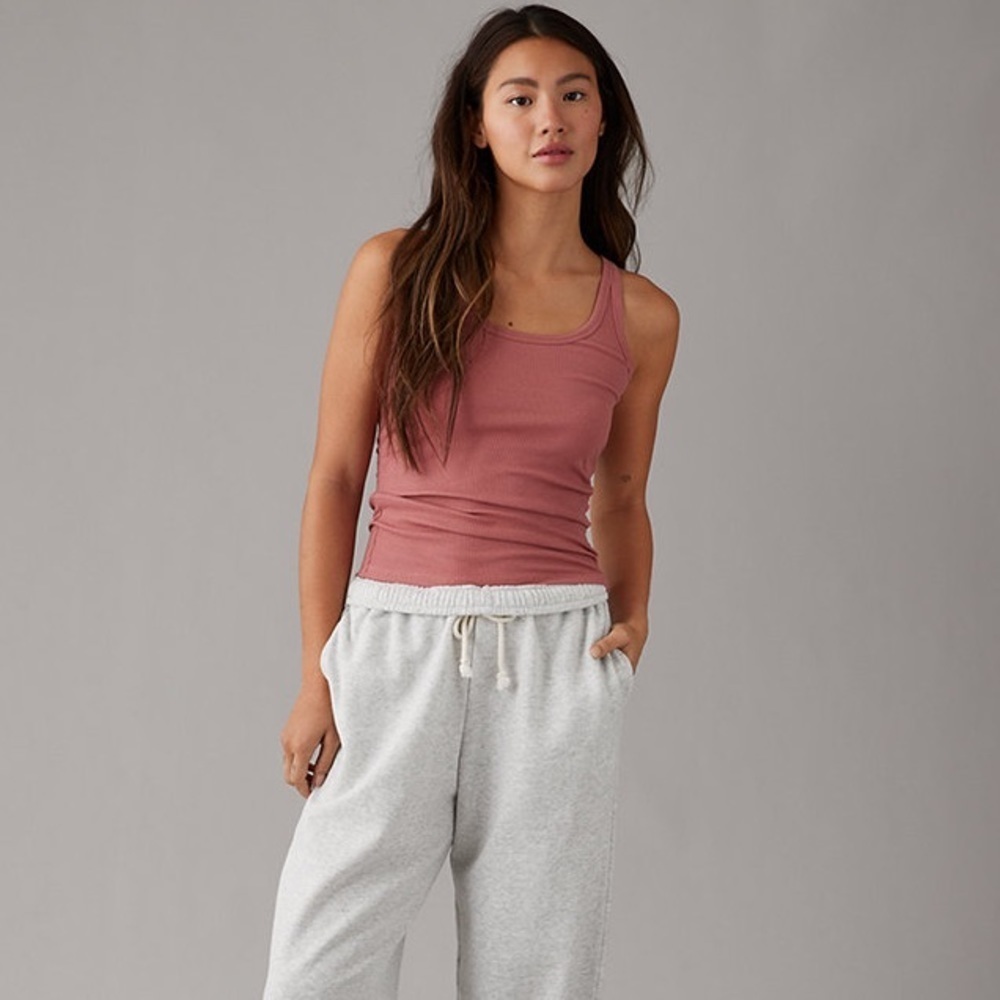 NWT AE Boyfriend Sccop Tank Top - Mauve - Size Small